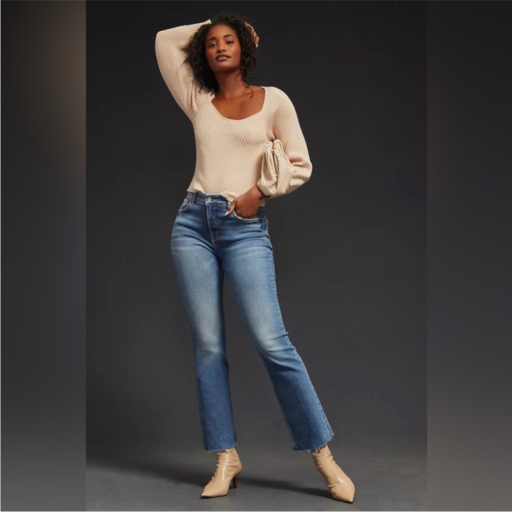 Pilcro Anthropologie THE YAYA Jean Size 26 Mid rise cropped flare Raw Hem